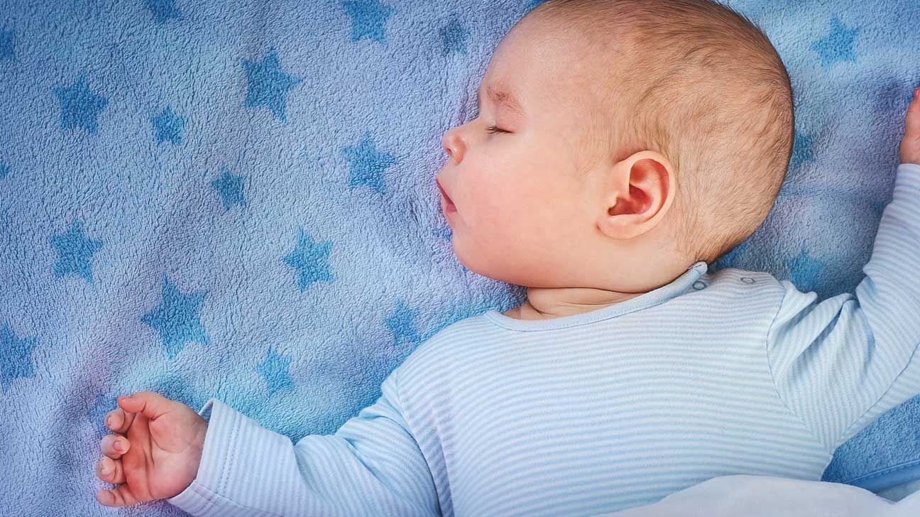 Where Should Your Baby Sleep Same Room or Same Bed?