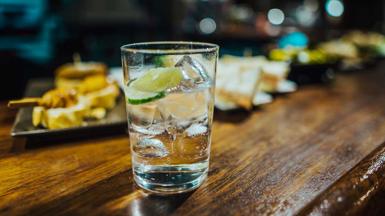 Carbonated Sparkling Water Good Or Bad 