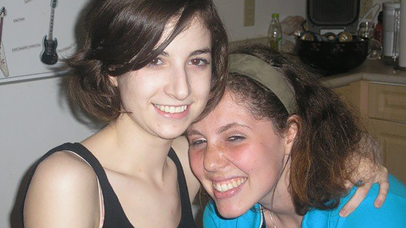 At 32, I'm Still Being Shamed for My Natural Hair