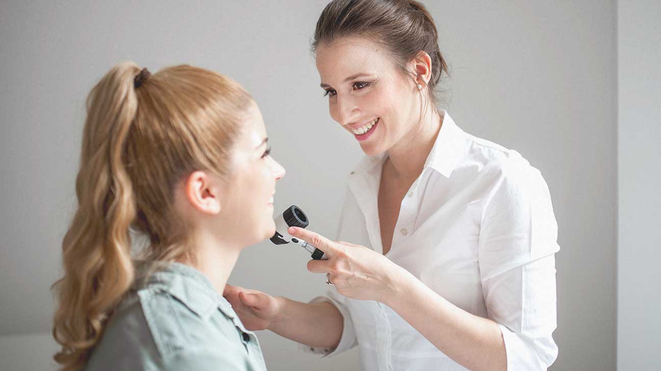 8 Tips for Finding the Right Dermatologist for Psoriasis